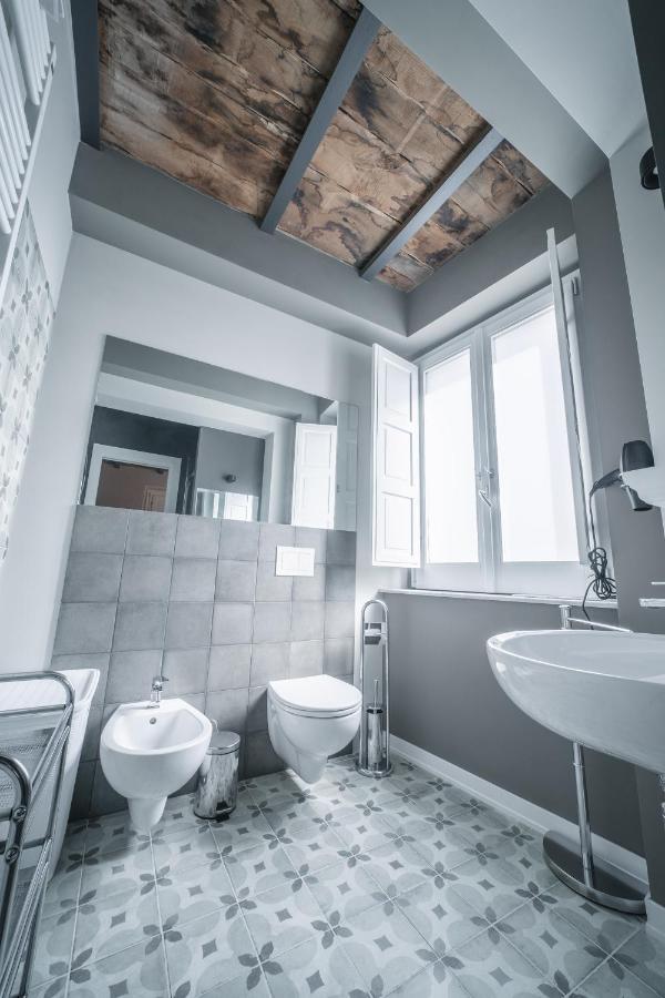 Aparthotel Palazzo Paladini - Luxury In The Heart Of The Old Town *