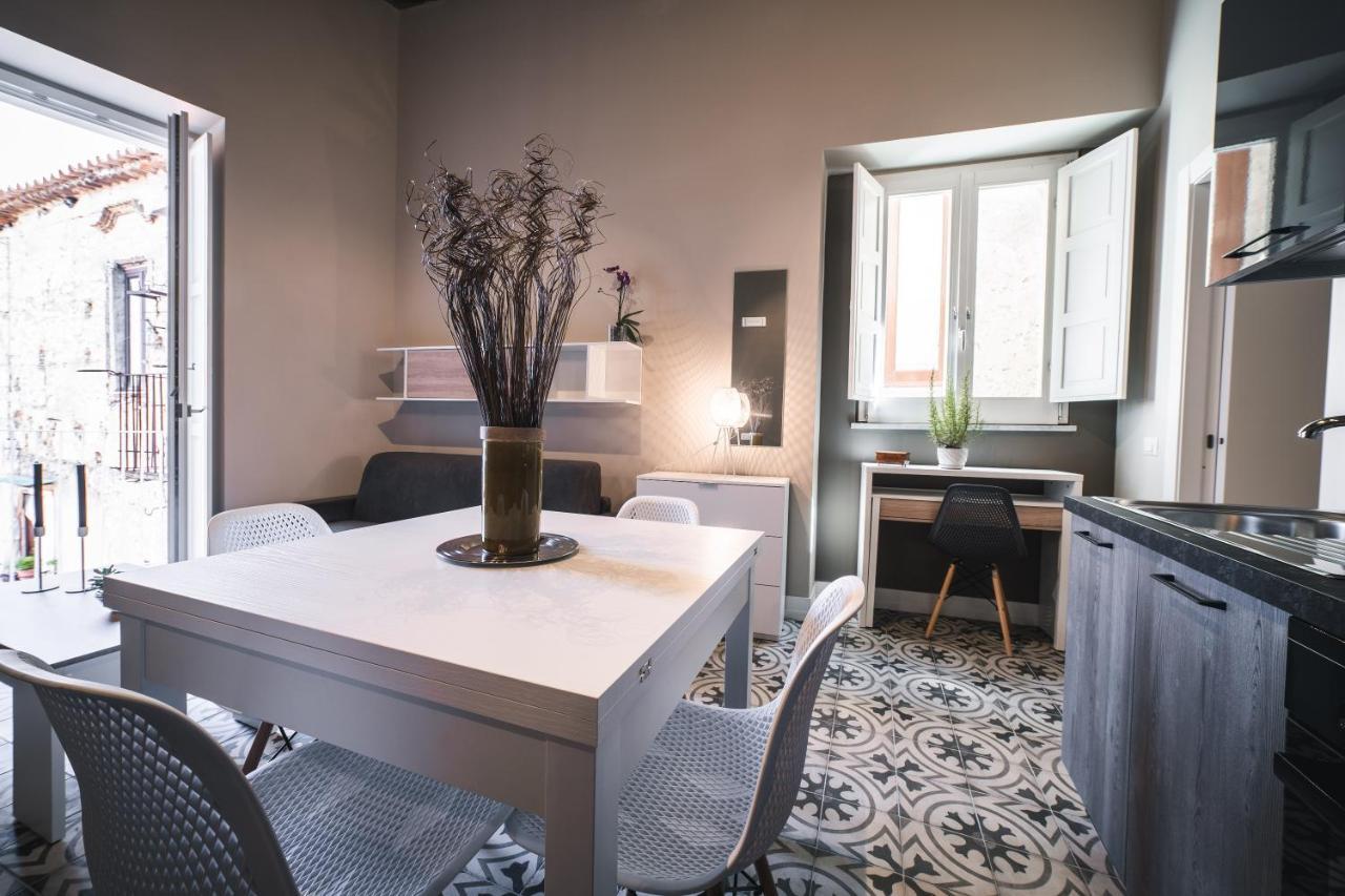 Aparthotel Palazzo Paladini - Luxury In The Heart Of The Old Town Pizzo (Calabria)