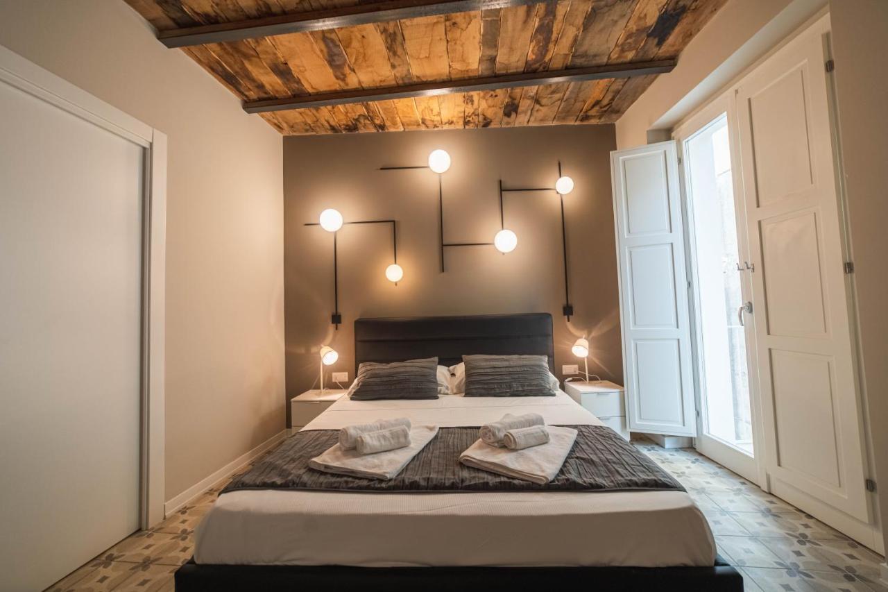 Palazzo Paladini - Luxury In The Heart Of The Old Town Aparthotel Pizzo (Calabria)